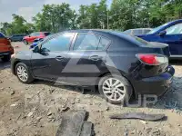 2012 Mazda 3 photo