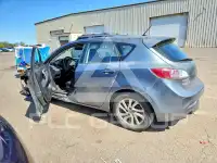 2012 Mazda 3 photo