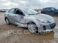 2012 Mazda 3 photo