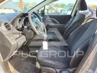 2012 Mazda 5 фото