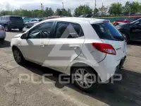 2012 Mazda 2 фото