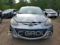 2012 Mazda 2 фото