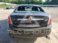 2012 Lincoln MKS photo