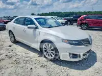 2012 Lincoln MKS photo