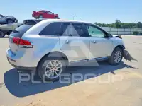 2012 Lincoln MKX photo