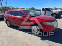 2012 Lincoln MKT фото