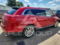 2012 Lincoln MKT photo