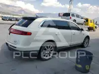 2012 Lincoln MKT photo