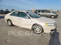 2012 Lincoln MKZ photo