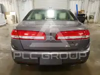 2012 Lincoln MKZ photo