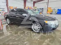 2012 Lincoln MKZ photo