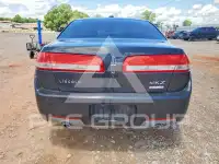 2012 Lincoln MKZ photo