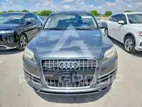 2012 Audi Q7 фото