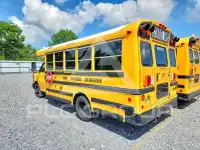 2012 Chevrolet Express Van фото