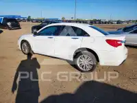 2012 Chrysler 200 photo