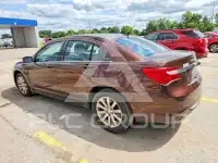 2012 Chrysler 200 photo