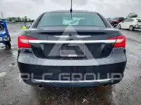 2012 Chrysler 200 photo