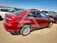 2012 Chrysler 200 photo