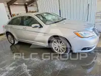 2012 Chrysler 200 фото