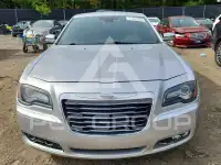 2012 Chrysler 300 фото
