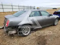 2012 Chrysler 300 photo