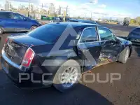 2012 Chrysler 300 фото