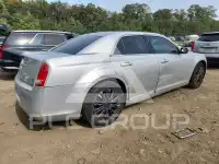 2012 Chrysler 300 фото