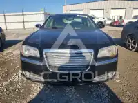 2012 Chrysler 300 photo
