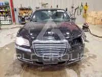 2012 Chrysler 300 фото