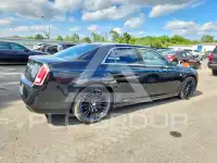 2012 Chrysler 300 photo