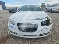2012 Chrysler 300 photo