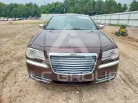 2012 Chrysler 300 фото