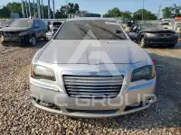 2012 Chrysler 300 photo