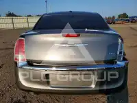 2012 Chrysler 300 photo