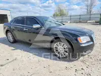 2012 Chrysler 300 фото