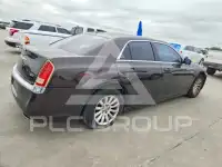 2012 Chrysler 300 photo