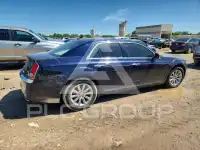 2012 Chrysler 300 фото