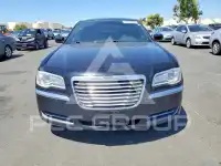 2012 Chrysler 300 фото