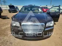 2012 Chrysler 300 photo