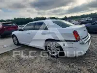 2012 Chrysler 300 photo