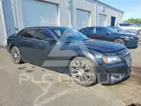 2012 Chrysler 300 photo