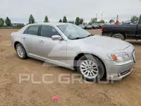 2012 Chrysler 300 photo