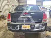 2012 Chrysler 300 фото