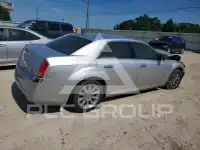 2012 Chrysler 300 фото
