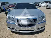 2012 Chrysler 300 фото