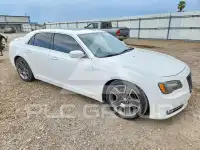 2012 Chrysler 300 фото