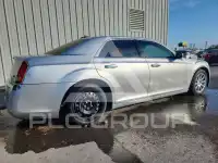 2012 Chrysler 300 фото