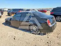 2012 Chrysler 300 фото