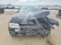 2012 Chrysler 300 photo