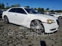 2012 Chrysler 300 photo